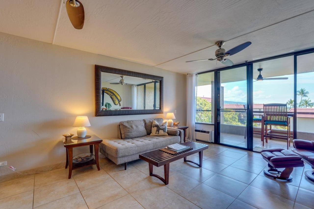 Kona Pacific Top Floor Retreat Ocean View And Pool! Kailua-Kona Luaran gambar