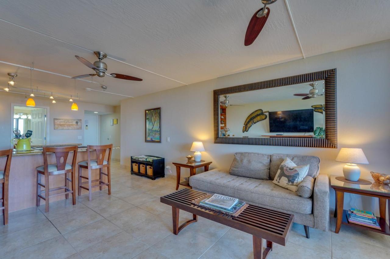 Kona Pacific Top Floor Retreat Ocean View And Pool! Kailua-Kona Luaran gambar
